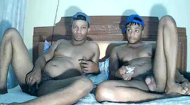 Snapshot of quincyray chatting on December 2024 06:06:02 PM quincyray online show from December 2024 06:06:02 PM