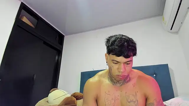 daamonxxx19 online show from February 2026 08:01:02 PM