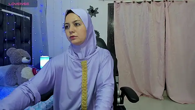 BadraSaadi online show from December 2024 01:11:02 PM