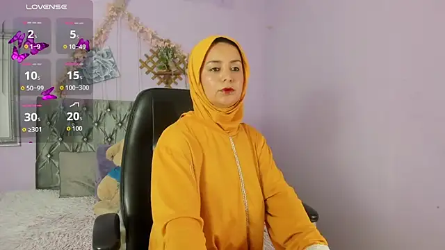 BadraSaadi online show from September 2025 08:02:01 PM