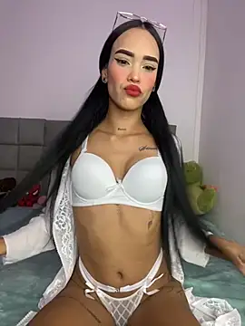 Snapshot of Exotic_girl666 chatting on October 2025 02:45:02 AM Exotic girl666 online show from October 2025 02:45:02 AM