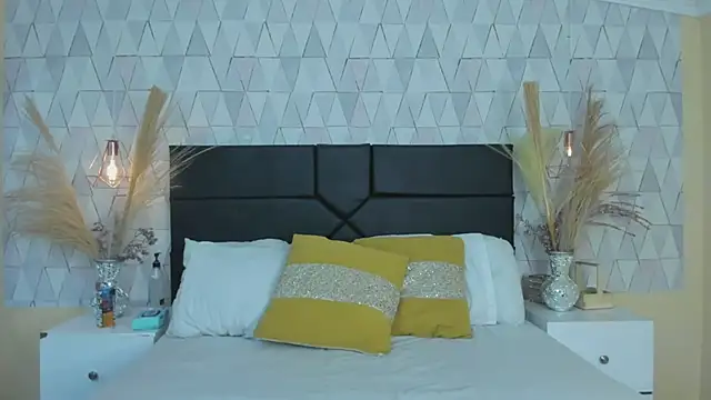 JustinePerry online show from February 2026 03:38:02 AM