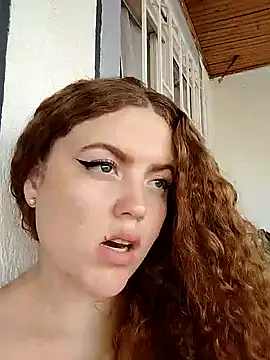 Snapshot of Mia_fooxx_ chatting on January 2025 07:51:02 PM Mia fooxx online show from January 2025 07:51:02 PM