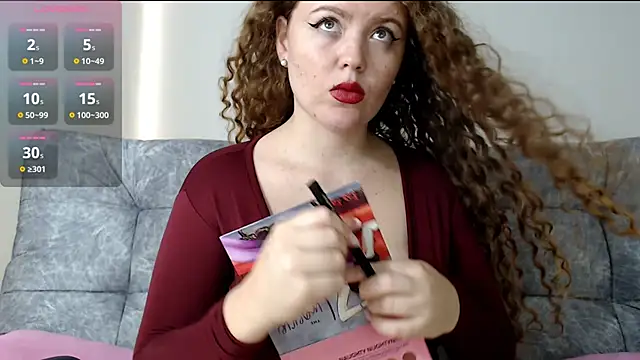 Snapshot of Mia_fooxx_ chatting on February 2025 12:38:02 PM Mia fooxx online show from February 2025 12:38:02 PM