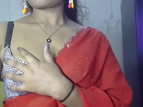 Hot indiangirl online show from November 2025 06:50:01 PM