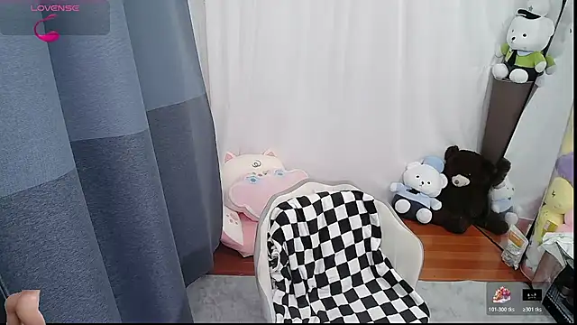 Snapshot of CN-Doudou chatting on October 2025 02:41:01 AM CN-Doudou online show from October 2025 02:41:01 AM