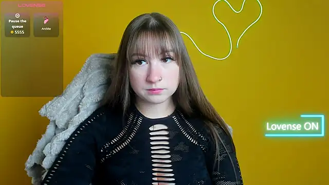 Snapshot of Evelina_GG chatting on November 2025 12:16:02 PM Evelina GG online show from November 2025 12:16:02 PM