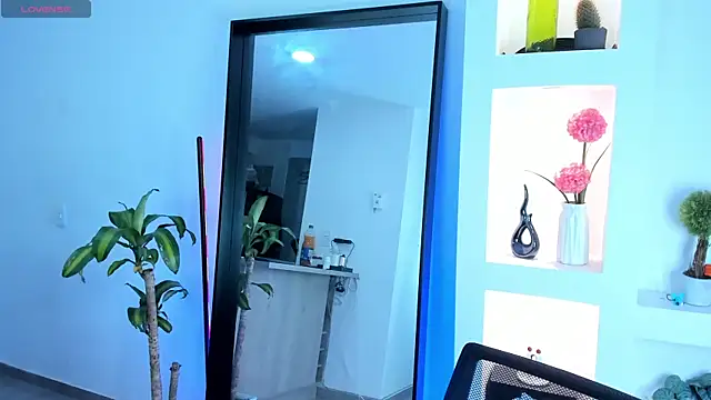 teemotwink online show from November 2025 10:01:01 PM