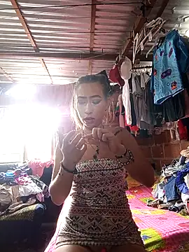 Snapshot of samy-blonde chatting on February 2026 02:02:02 PM samy-blonde online show from February 2026 02:02:02 PM