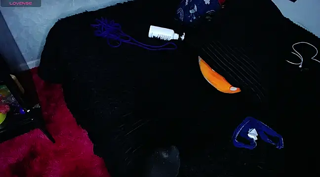 Snapshot of mysteery_katty_ chatting on March 2025 12:07:02 AM mysteery katty online show from March 2025 12:07:02 AM