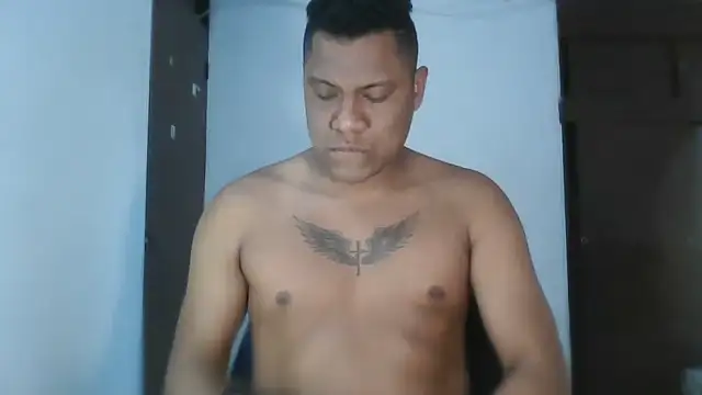 Snapshot of latinblack01 chatting on November 2025 02:38:02 PM latinblack01 online show from November 2025 02:38:02 PM