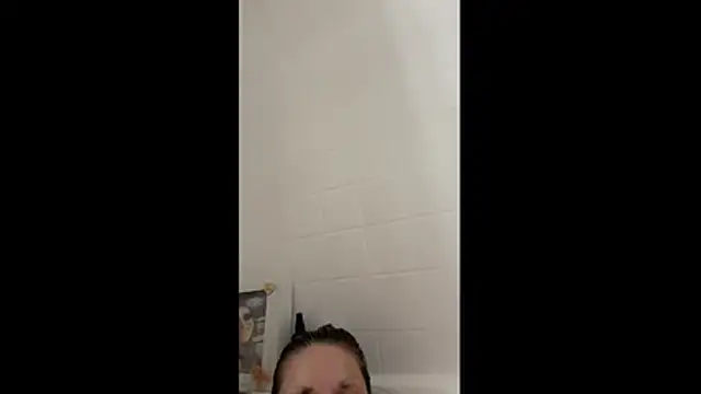 Snapshot of misssub6969 chatting on November 2025 02:44:01 AM misssub6969 online show from November 2025 02:44:01 AM