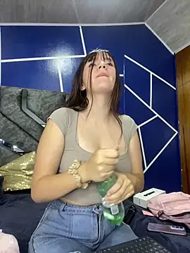 angel natural online show from February 2025 08:11:01 PM