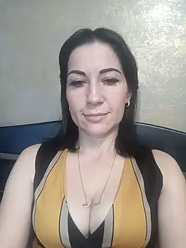 FireLily332 online show from January 2025 07:39:02 PM