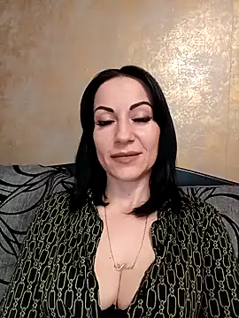 FireLily332 online show from March 2025 04:37:01 PM