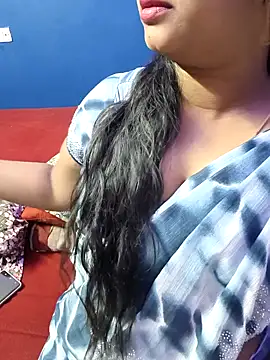 Snapshot of Vaishali90 chatting on December 2024 05:52:01 PM Vaishali90 online show from December 2024 05:52:01 PM