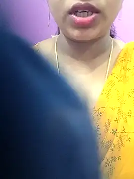 Snapshot of Vaishali90 chatting on December 2024 05:31:02 PM Vaishali90 online show from December 2024 05:31:02 PM