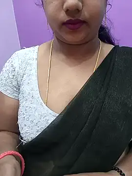 Snapshot of Vaishali90 chatting on February 2025 05:03:02 PM Vaishali90 online show from February 2025 05:03:02 PM