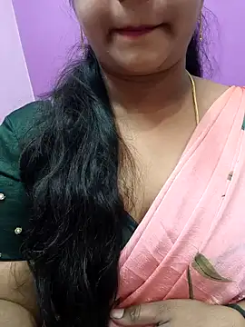 Snapshot of Vaishali90 chatting on February 2025 05:42:01 PM Vaishali90 online show from February 2025 05:42:01 PM