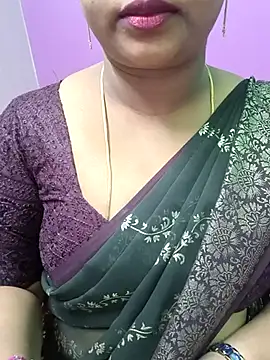 Snapshot of Vaishali90 chatting on February 2025 05:20:02 PM Vaishali90 online show from February 2025 05:20:02 PM