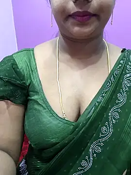 Snapshot of Vaishali90 chatting on March 2025 04:20:01 PM Vaishali90 online show from March 2025 04:20:01 PM