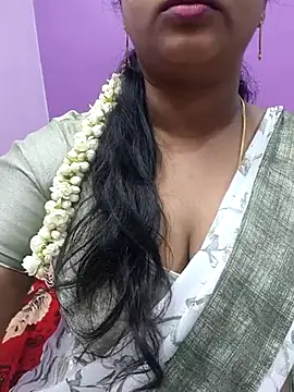 Snapshot of Vaishali90 chatting on March 2025 04:45:02 PM Vaishali90 online show from March 2025 04:45:02 PM