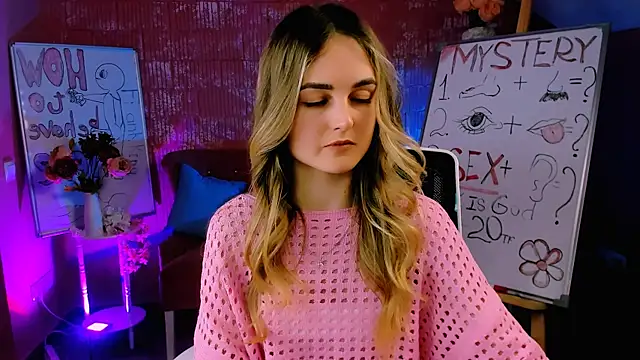 Snapshot of DeboraLarson chatting on February 2025 11:22:01 AM DeboraLarson online show from February 2025 11:22:01 AM