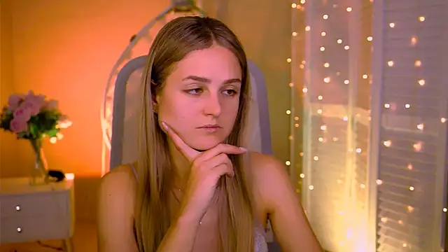 DeboraLarson online show from July 2026 05:11:01 AM