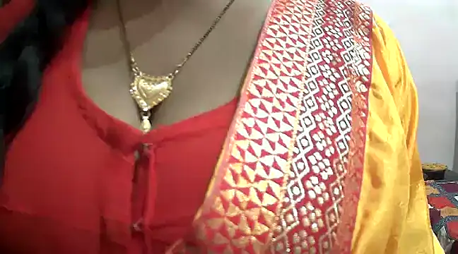 HOT-SEEMAA online show from January 2025 03:40:01 PM