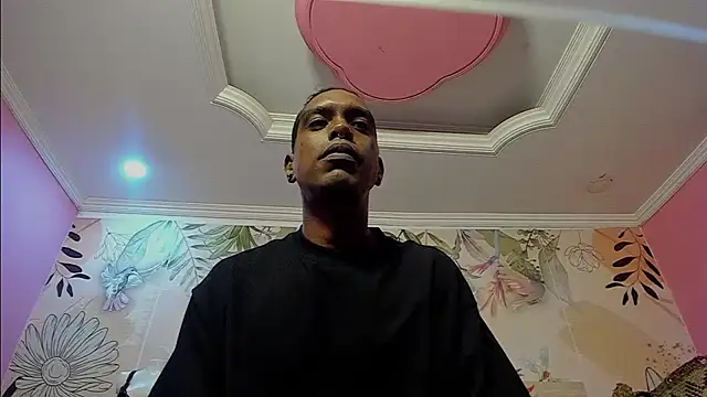 Snapshot of bigblackhotx1 chatting on January 2026 01:13:02 PM bigblackhotx1 online show from January 2026 01:13:02 PM