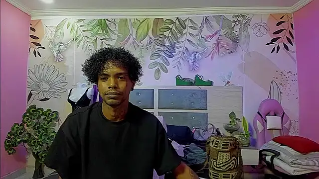 Snapshot of bigblackhotx1 chatting on January 2026 12:53:02 PM bigblackhotx1 online show from January 2026 12:53:02 PM