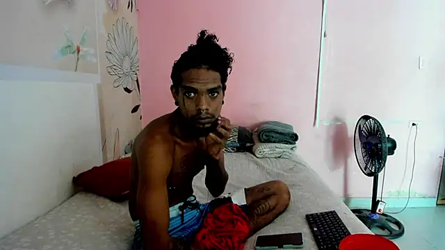bigblackhotx1 online show from June 2026 03:25:02 PM