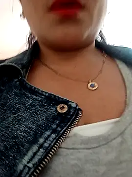 Kasandra02 online show from January 2025 04:48:02 PM