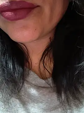 Kasandra02 online show from July 2026 04:17:02 AM