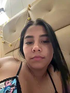 Snapshot of darsha_90 chatting on January 2025 07:03:01 AM darsha 90 online show from January 2025 07:03:01 AM