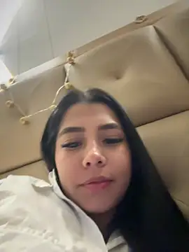 Snapshot of darsha_90 chatting on January 2025 03:48:01 AM darsha 90 online show from January 2025 03:48:01 AM