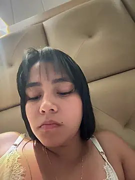 Snapshot of darsha_90 chatting on February 2025 03:18:02 AM darsha 90 online show from February 2025 03:18:02 AM