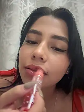 Snapshot of darsha_90 chatting on March 2025 03:10:02 AM darsha 90 online show from March 2025 03:10:02 AM