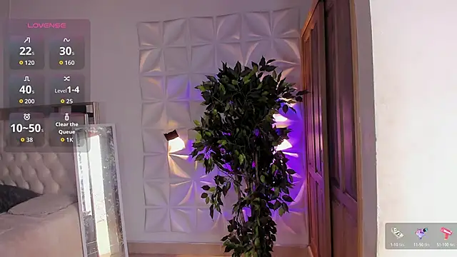 Snapshot of miss_Ari chatting on November 2025 07:24:01 PM miss Ari online show from November 2025 07:24:01 PM