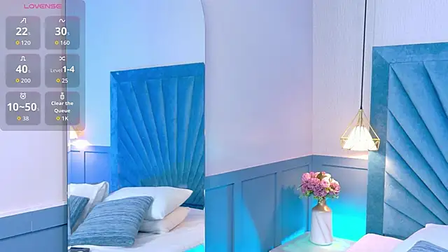 Harper-Avary online show from November 2025 03:34:02 PM