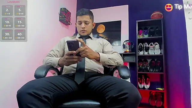 Marcos garcias online show from February 2026 11:23:01 PM