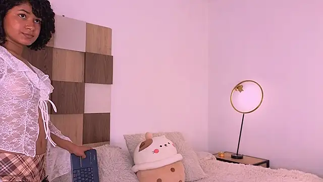 Snapshot of Adele_Carter_ chatting on November 2025 02:52:02 PM Adele Carter online show from November 2025 02:52:02 PM