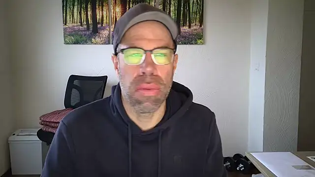 Snapshot of Harry_Boldt chatting on November 2025 07:09:01 AM Harry Boldt online show from November 2025 07:09:01 AM