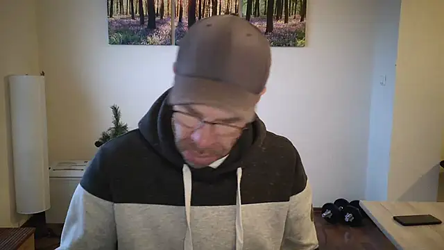 Snapshot of Harry_Boldt chatting on November 2025 07:08:02 AM Harry Boldt online show from November 2025 07:08:02 AM