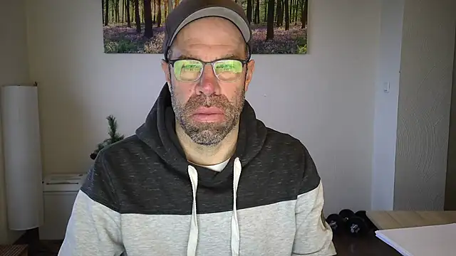 Snapshot of Harry_Boldt chatting on November 2025 07:20:02 AM Harry Boldt online show from November 2025 07:20:02 AM