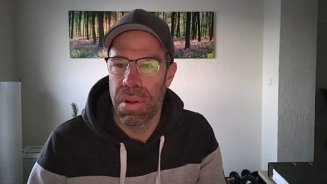 Snapshot of Harry_Boldt chatting on November 2025 07:21:02 AM Harry Boldt online show from November 2025 07:21:02 AM