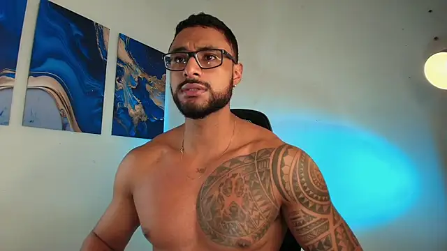 LiamGarcia1 online show from February 2026 02:24:02 PM