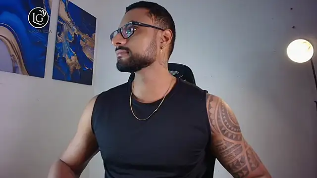 LiamGarcia1 online show from March 2026 02:20:01 PM