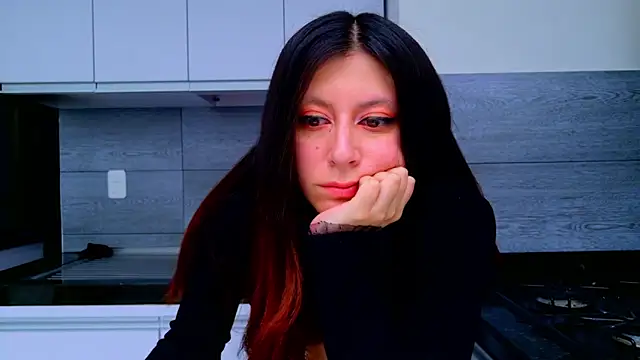 Snapshot of mistressesmoon chatting on December 2024 09:48:01 PM mistressesmoon online show from December 2024 09:48:01 PM