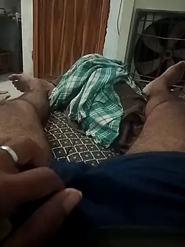 pintuS40 online show from September 2025 01:17:01 AM